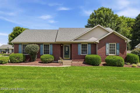 Photo of 108 Excalibur Ct, Mt Washington, KY 40047 (MLS # 1725545)