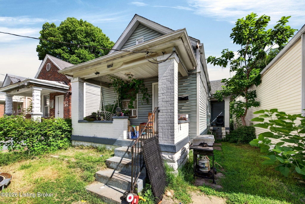 Photo of 2125 Wilson Ave, Louisville, KY 40210 (MLS # 1729069)