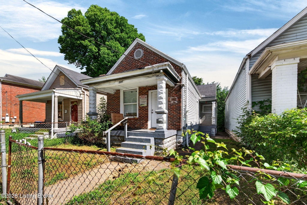 Photo of 2125 Wilson Ave, Louisville, KY 40210 (MLS # 1729069)