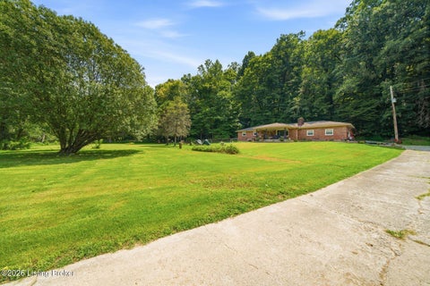 Tiny photo for 11350 Bearcamp Rd, Louisville, KY 40272 (MLS # 1730263)