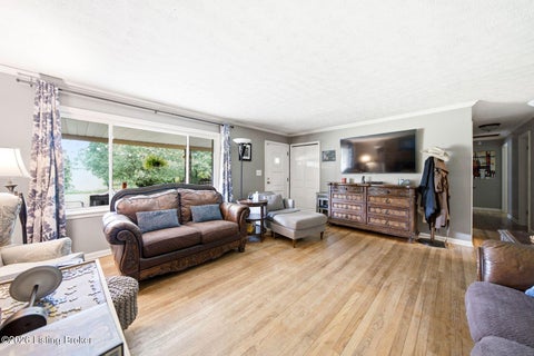 Tiny photo for 11350 Bearcamp Rd, Louisville, KY 40272 (MLS # 1730263)