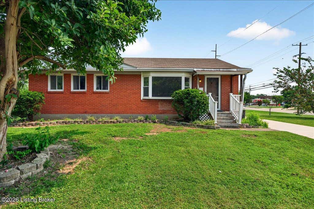 Photo of 3500 Stanton Blvd, Louisville, KY 40220 (MLS # 1721226)