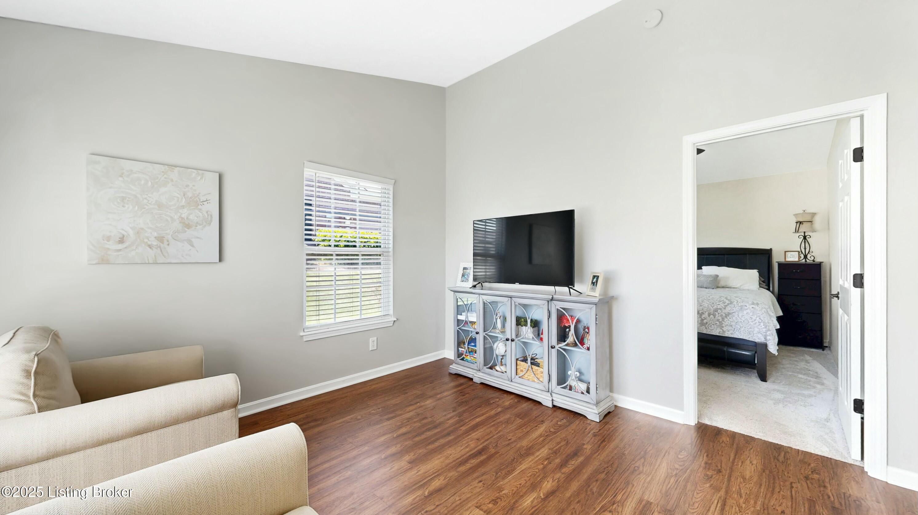 11005 Cambridge Commons Dr, Louisville, Pennsylvania image 7
