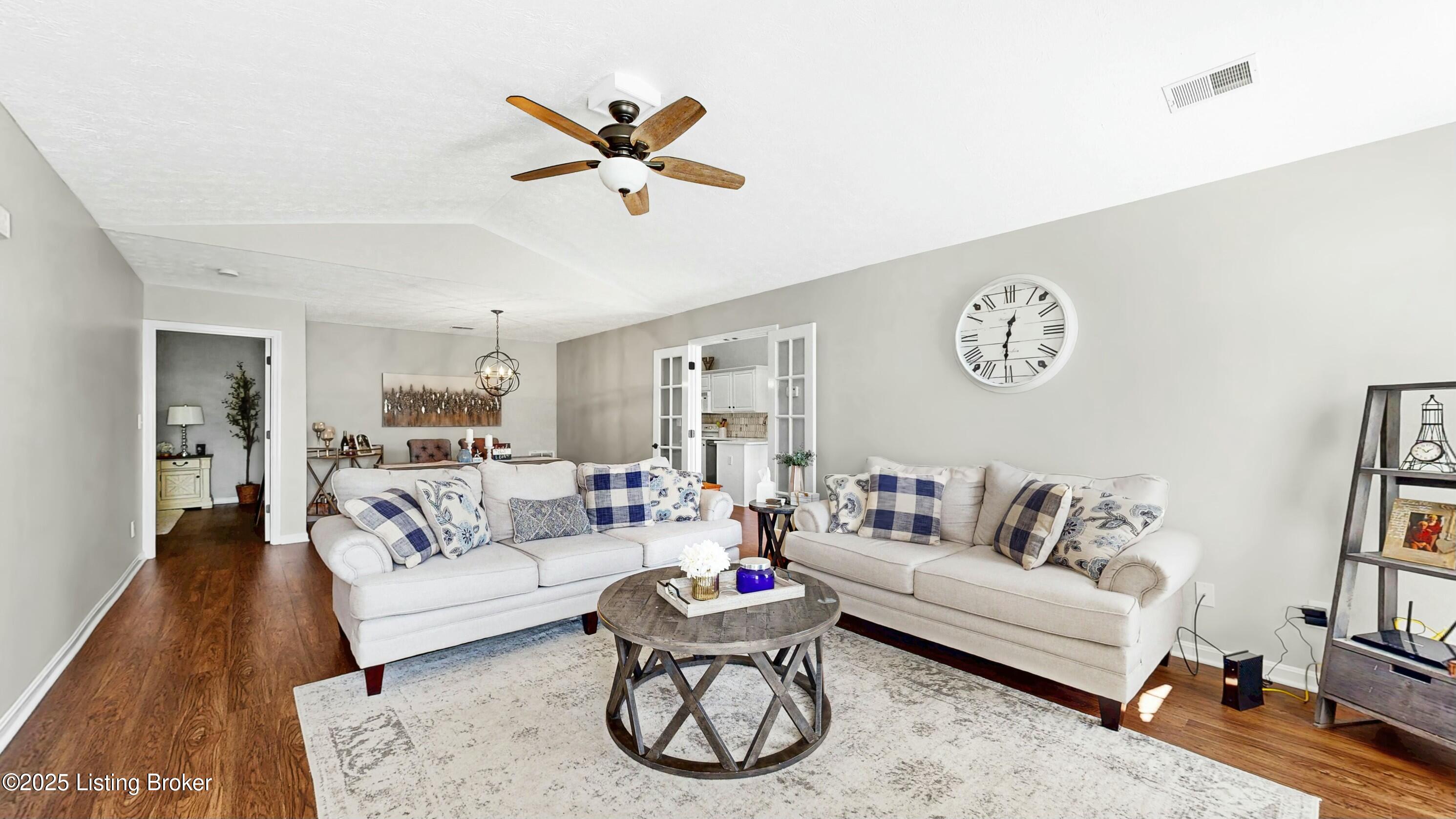 11005 Cambridge Commons Dr, Louisville, Pennsylvania image 10