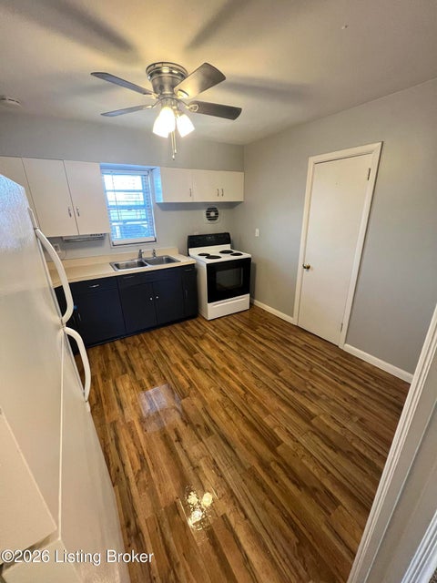 Apartment For Rent - 2212 Gerald Ct<br/> Jefferson County, Louisville, KY 40218