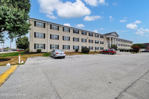 337 EL CONQUISTADOR PL, LOUISVILLE, KY 40220 - Image 5f8725a754caaf36efc744d7900aec22/2235511305