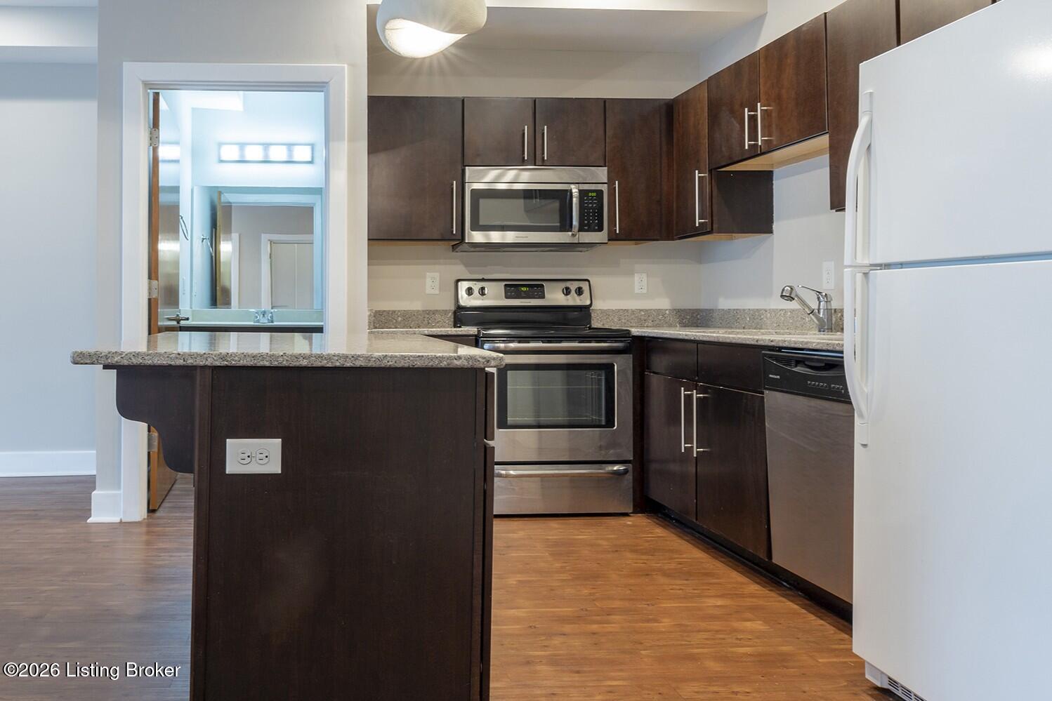 110 S Campbell St 213