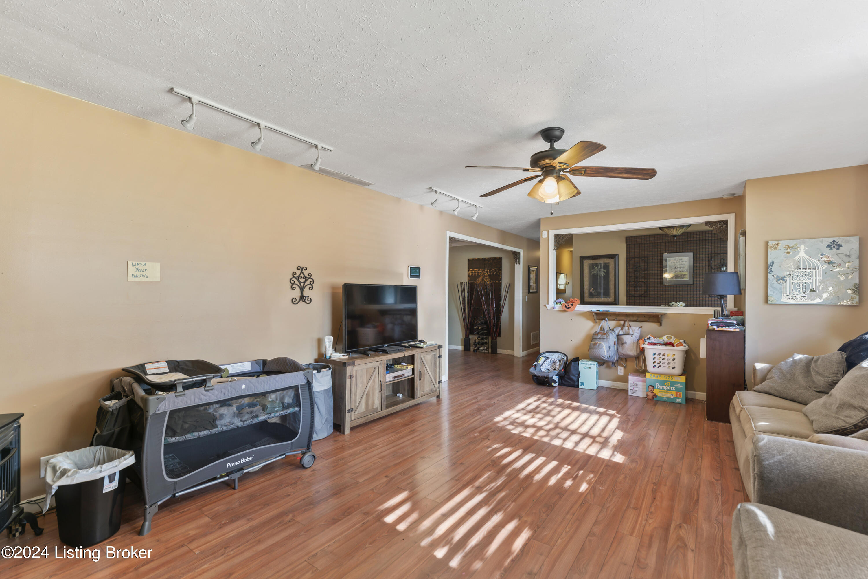 140 Ample Way, Shepherdsville, Kentucky image 12