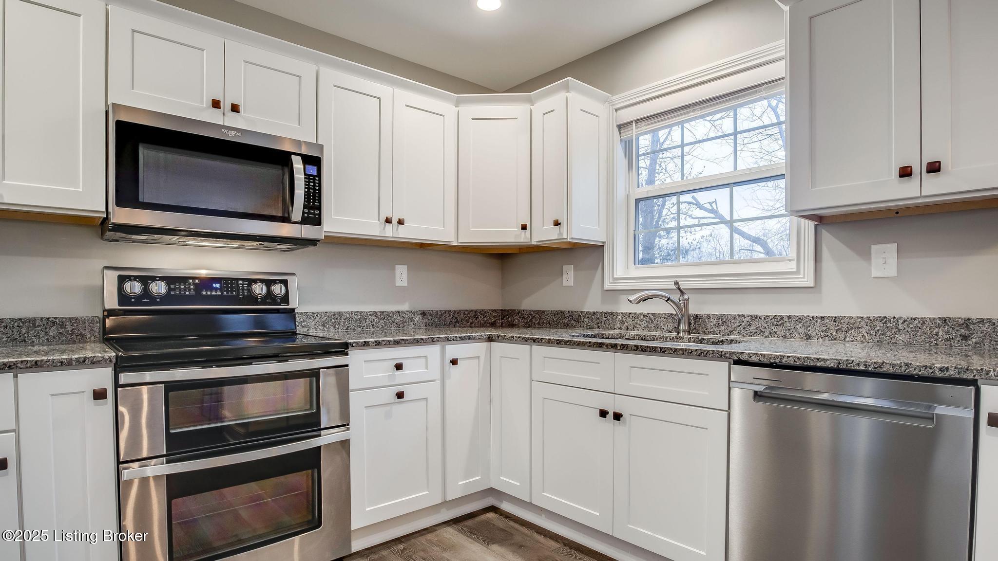 289 Elm Tree Pl, Eminence, Kentucky image 12
