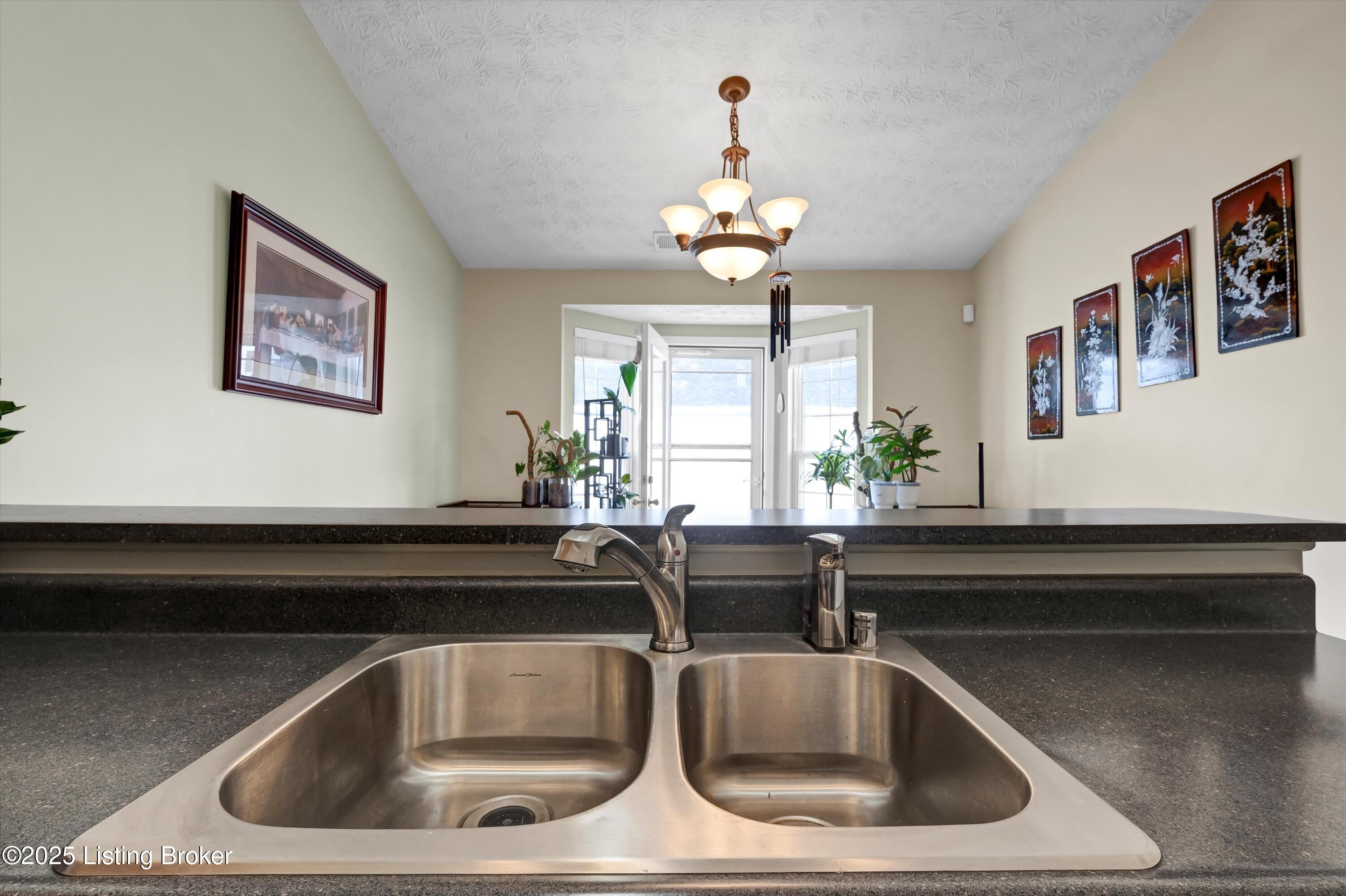 14520 Landis Villa Dr, Louisville, Pennsylvania image 17