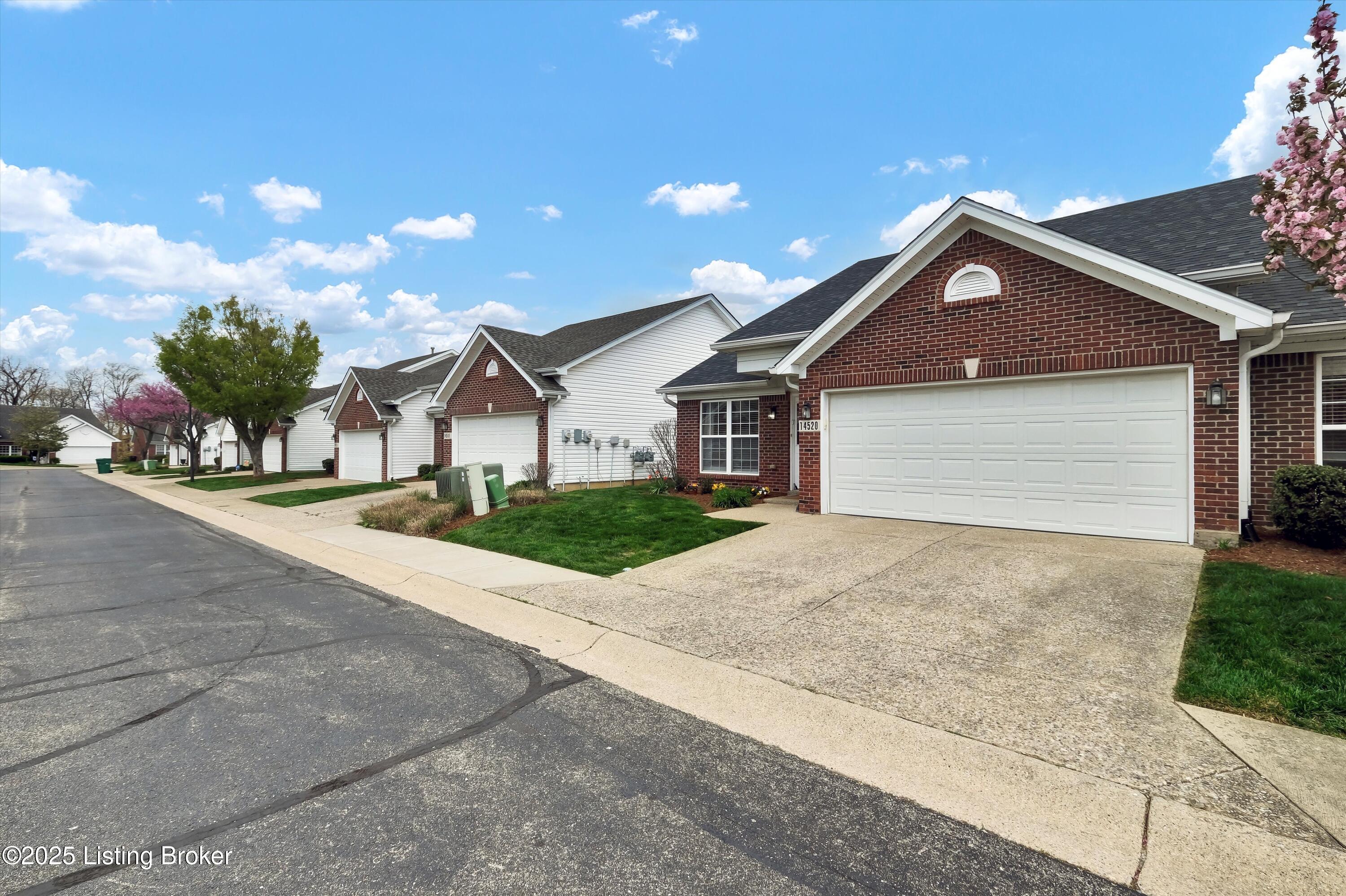 14520 Landis Villa Dr, Louisville, Pennsylvania image 6