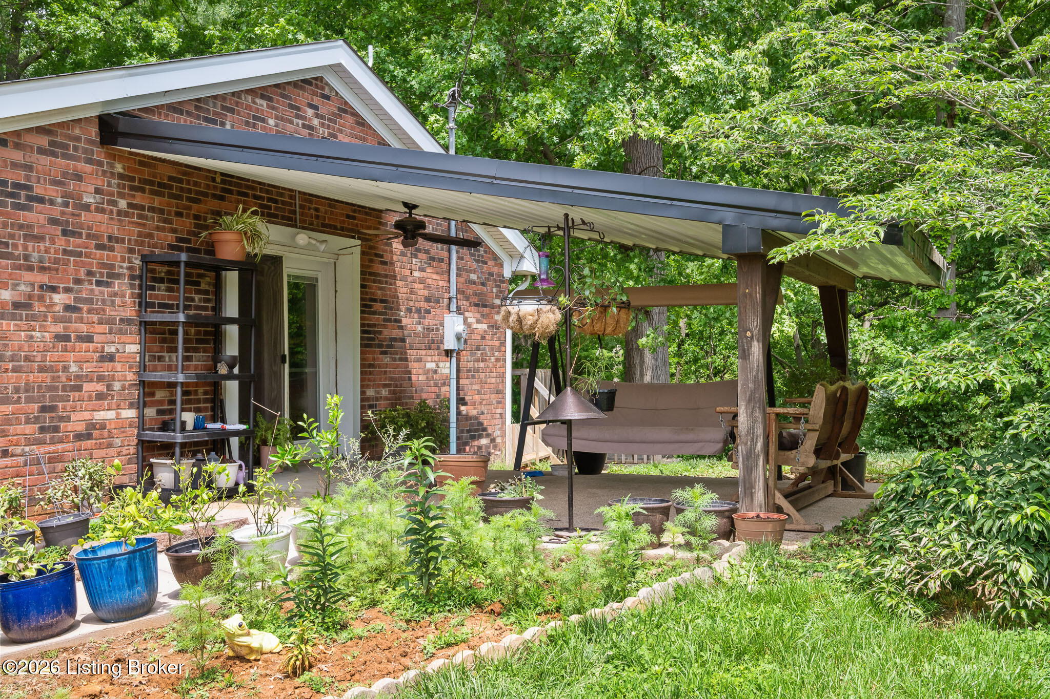 1069 Martin Rd