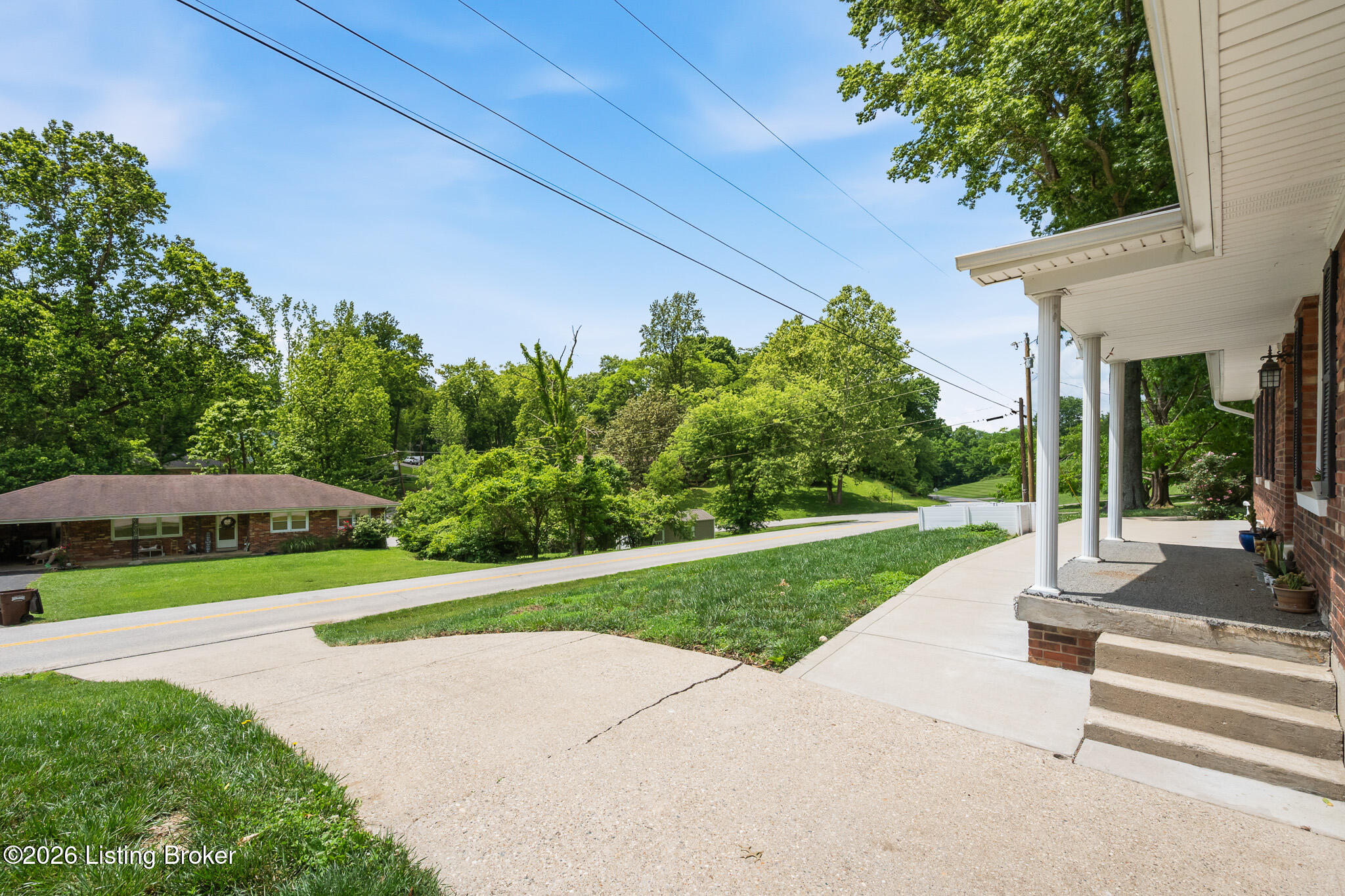 1069 Martin Rd