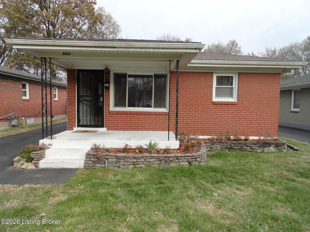 Photo of 5531 Halstead Ave, Louisville, KY 40213 (MLS # 1712621)
