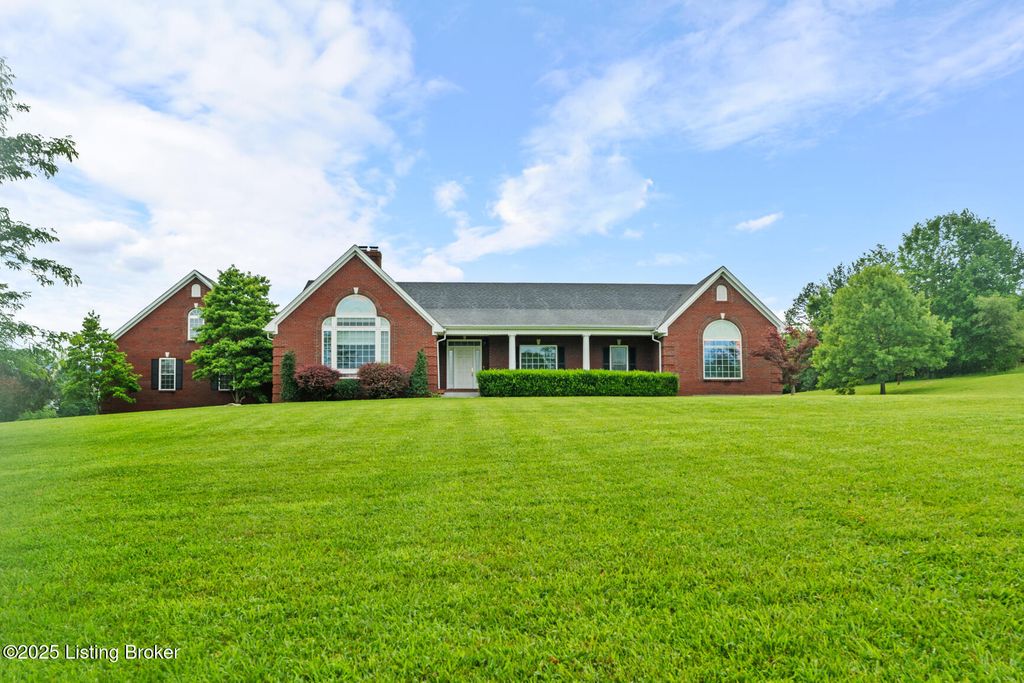 Photo of 2110 Graefenburg Rd, Lawrenceburg, KY 40342 (MLS # 1707261)
