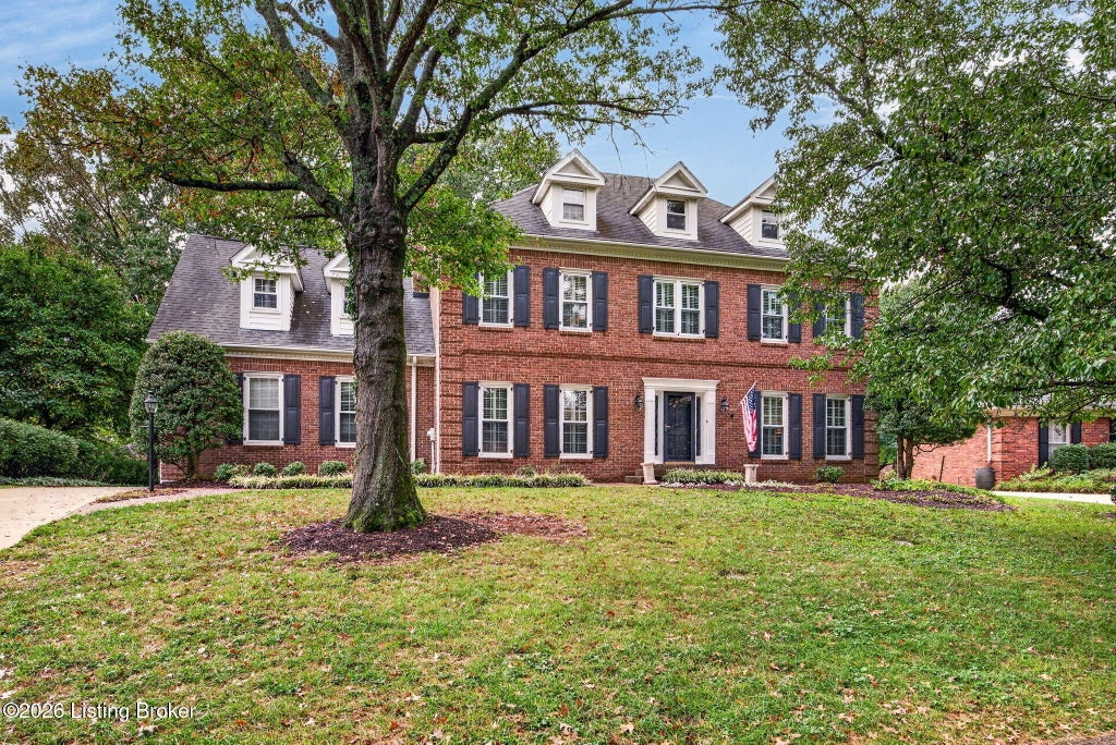 Photo of 2710 Sycamore Woods Ct, Louisville, KY 40241 (MLS # 1728225)