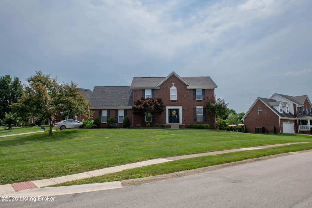 Photo of 13314 Oak Forest Ct, Louisville, KY 40245 (MLS # 1726436)