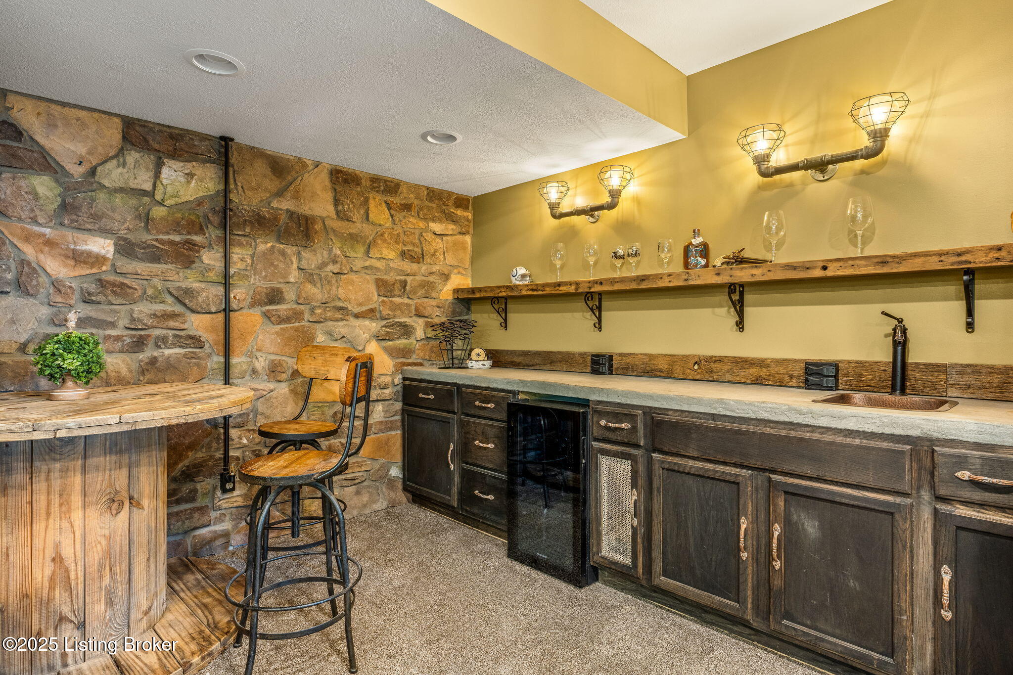 302 S Zoar Church Rd, Madison, Pennsylvania image 18