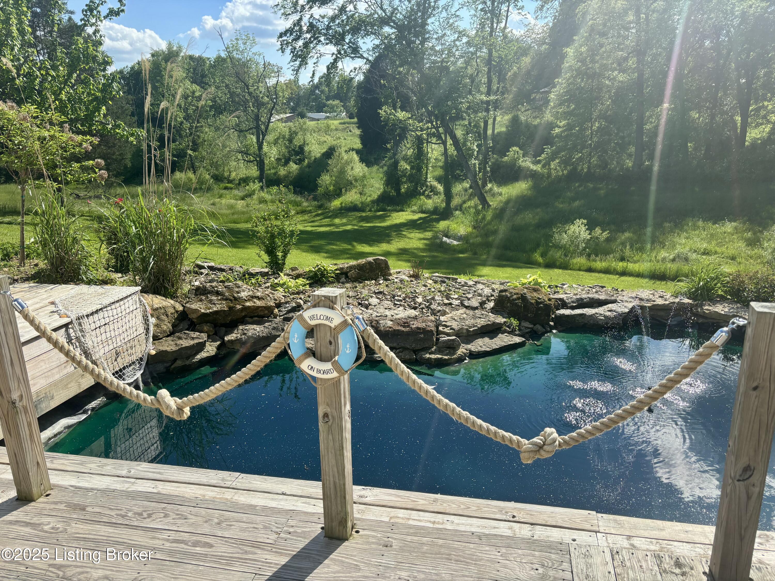 302 S Zoar Church Rd, Madison, Pennsylvania image 3