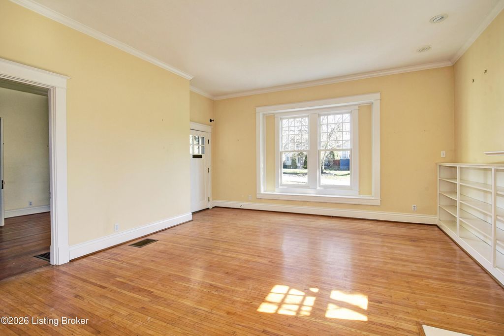 Photo of 166 N Peterson Ave, Louisville, KY 40206 (MLS # 1710760)