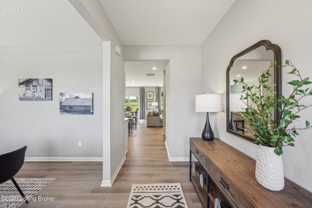 Photo of 155 Ellis Park, Elizabethtown, KY 42701 (MLS # 1711428)