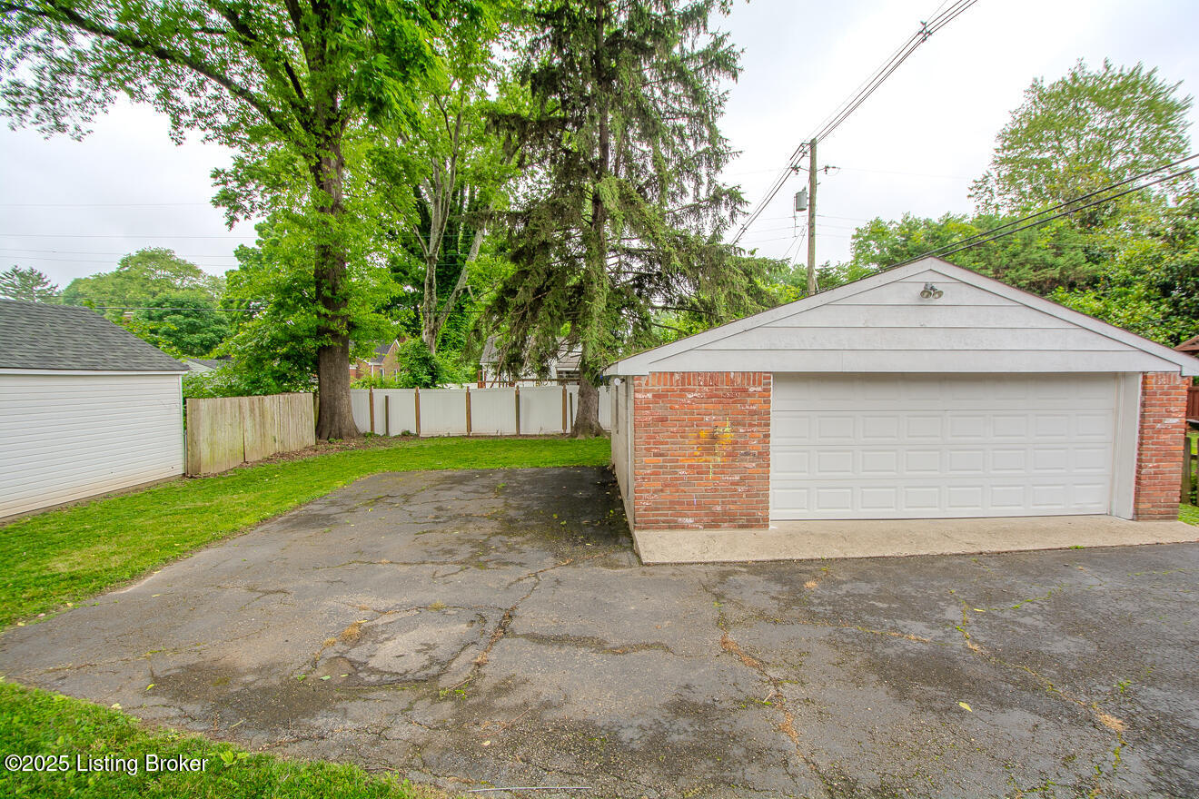 210 Sage Rd, Louisville, Kentucky image 39
