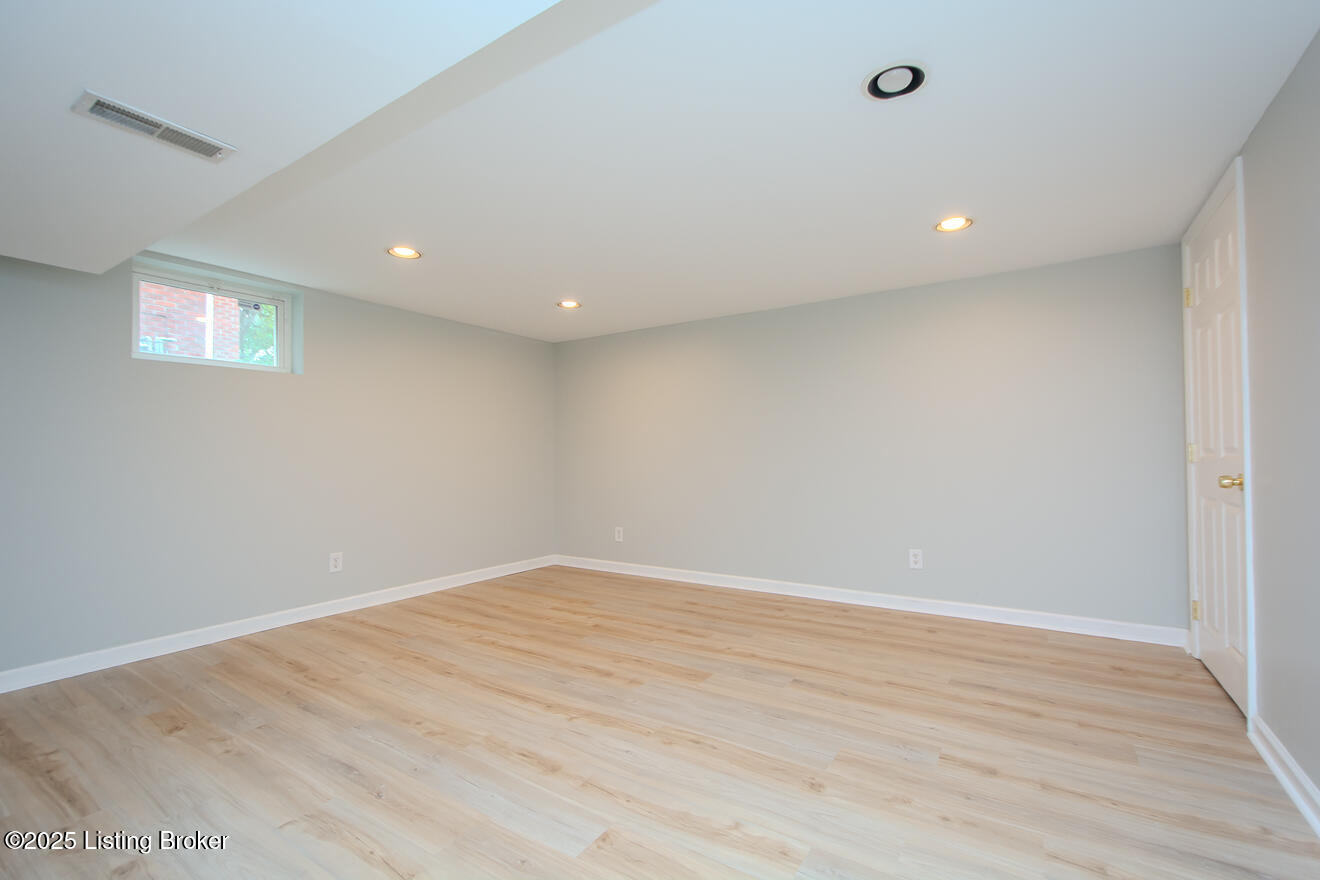 210 Sage Rd, Louisville, Kentucky image 30