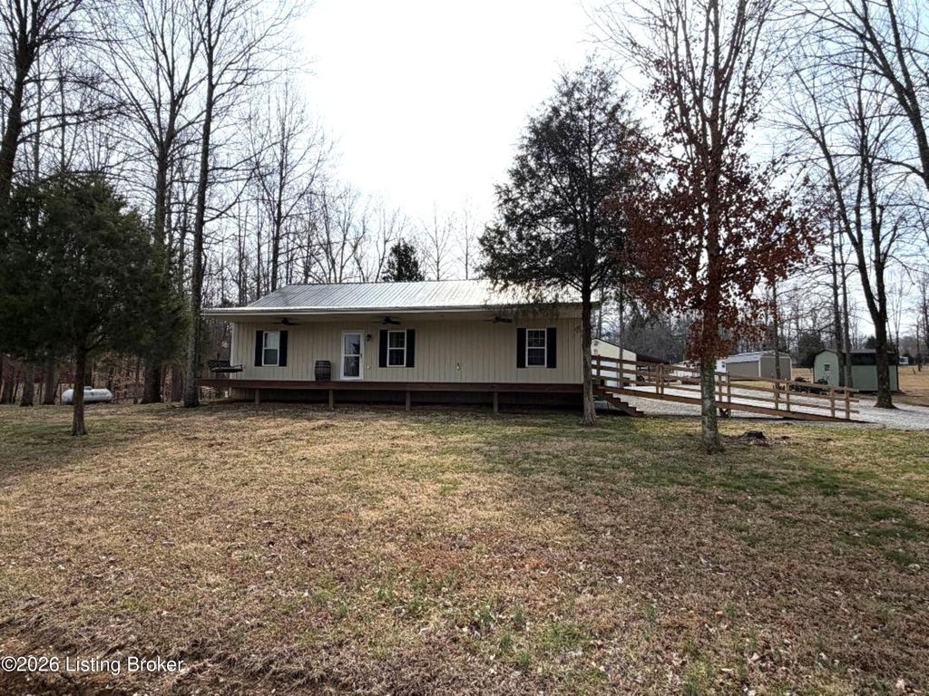 Photo of 122 Apache Trace, Falls Of Rough, KY 40119 (MLS # 1710616)