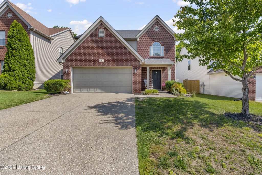 Photo of 8813 Eli Dr, Louisville, KY 40291 (MLS # 1717685)