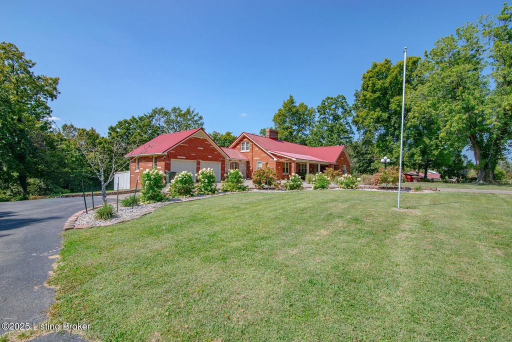 Photo of 1827 Preston St, Radcliff, KY 40160 (MLS # 1706428)