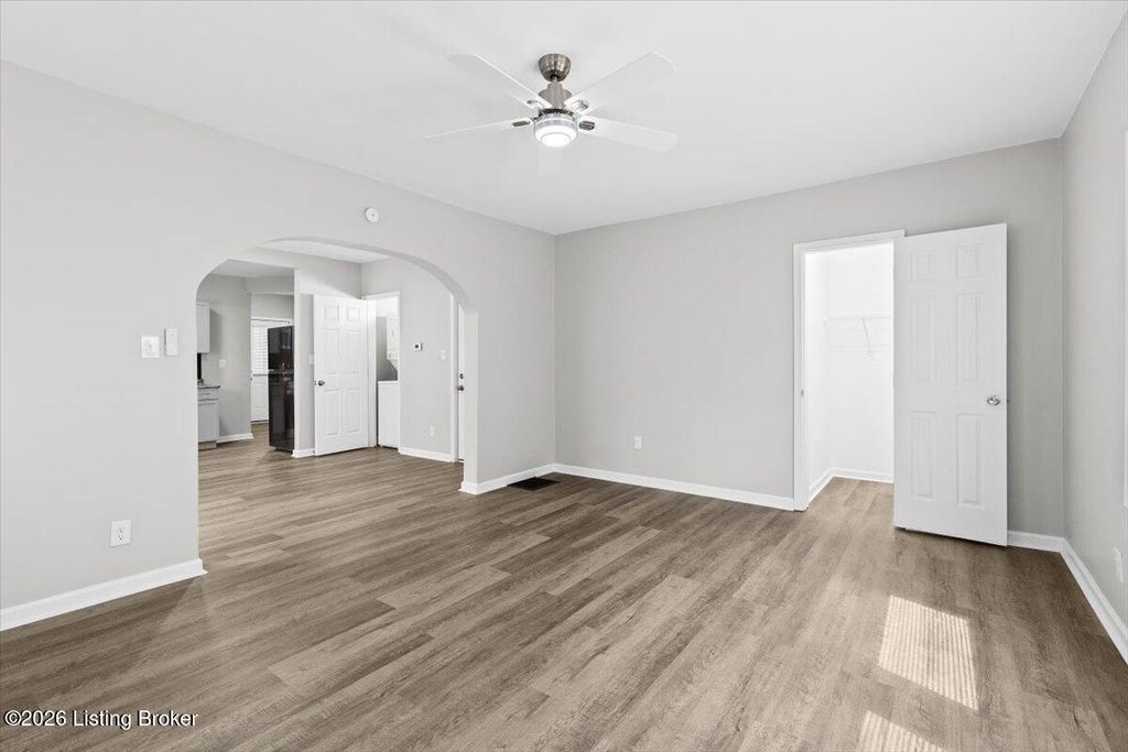 Photo of 1018 S 47th St #3, Louisville, KY 40211 (MLS # 1707099)