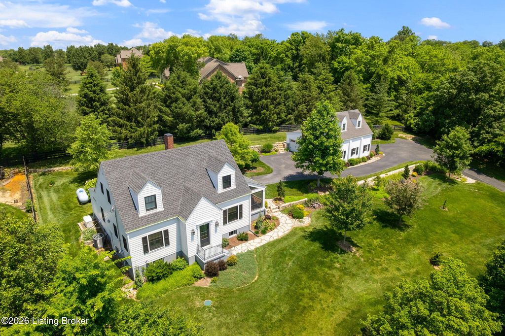 Photo of 10519 Covered Bridge Rd, Prospect, KY 40059 (MLS # 1710252)