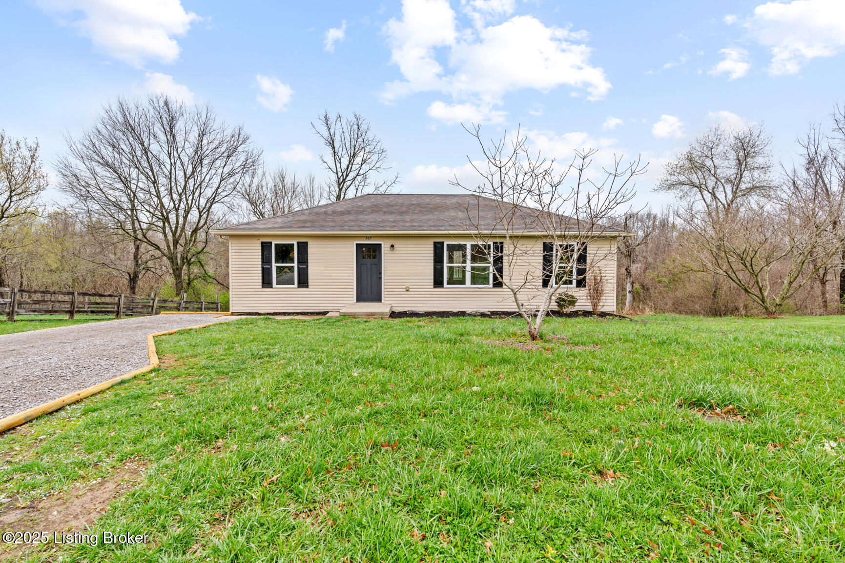367 Evelyn Dr, Taylorsville, Kentucky image 1