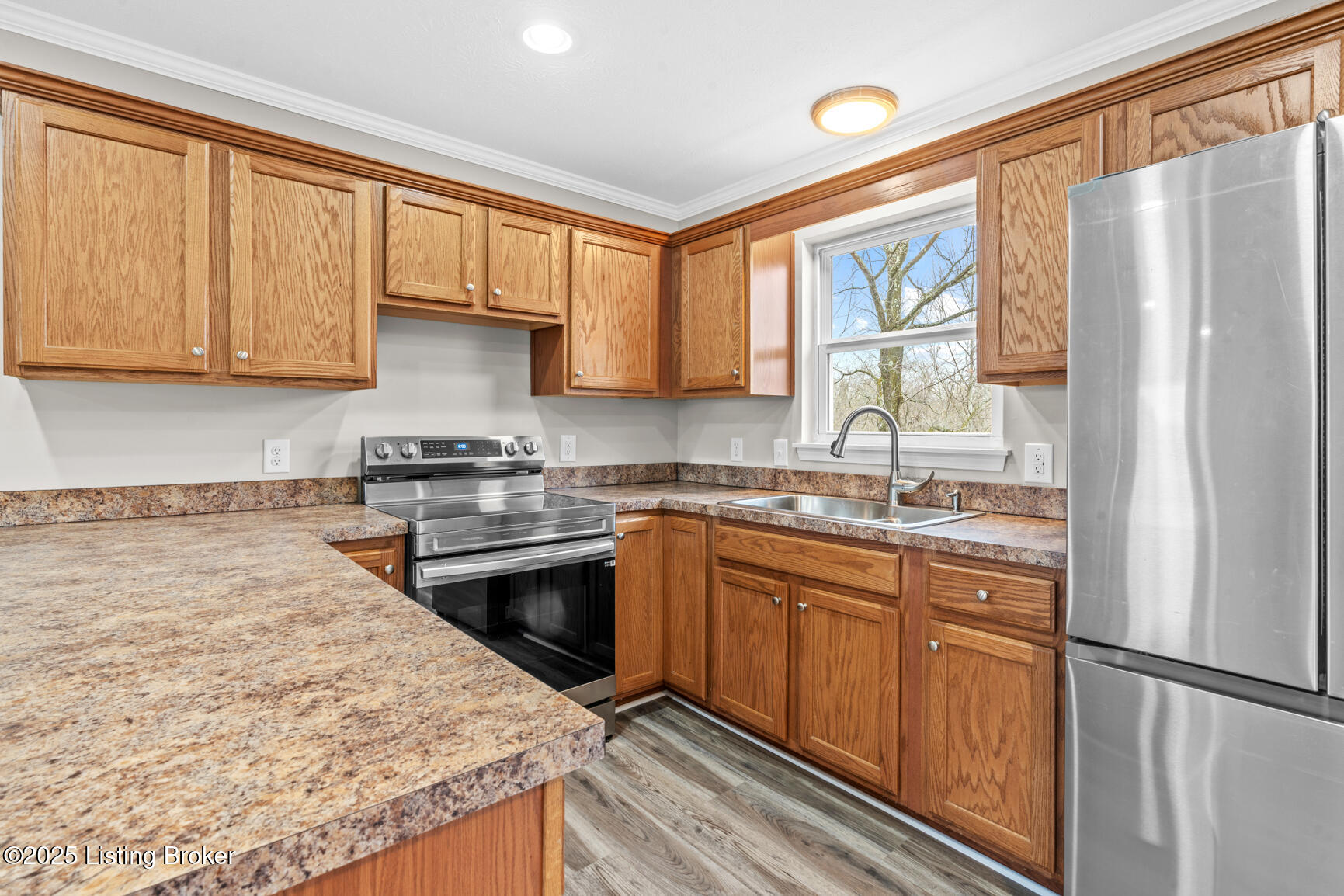 367 Evelyn Dr, Taylorsville, Kentucky image 5