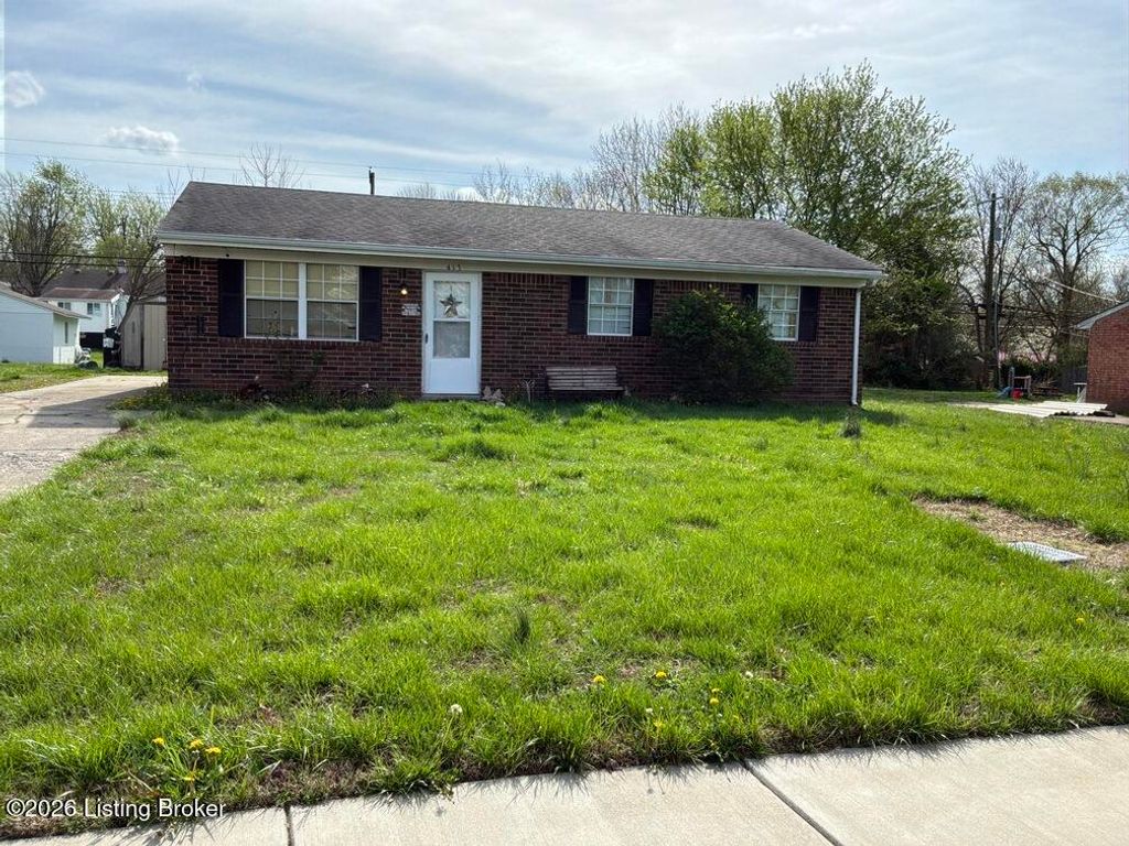 Photo of 413 Savannah Ave, Elizabethtown, KY 42701 (MLS # 1714625)