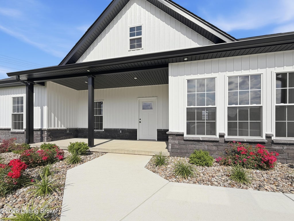 Photo of 88 Betty Boyd Ln, Brandenburg, KY 40108 (MLS # 1732698)