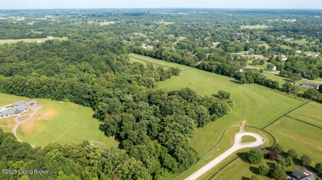 Photo of 263 L'Esprit Farm Cir, La Grange, KY 40031 (MLS # 1697395)