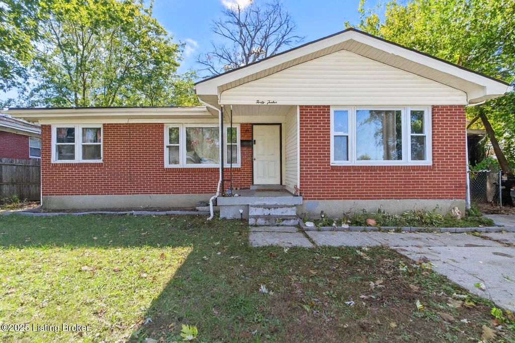 Photo of 4012 Retreat Rd, Louisville, KY 40219 (MLS # 1714100)