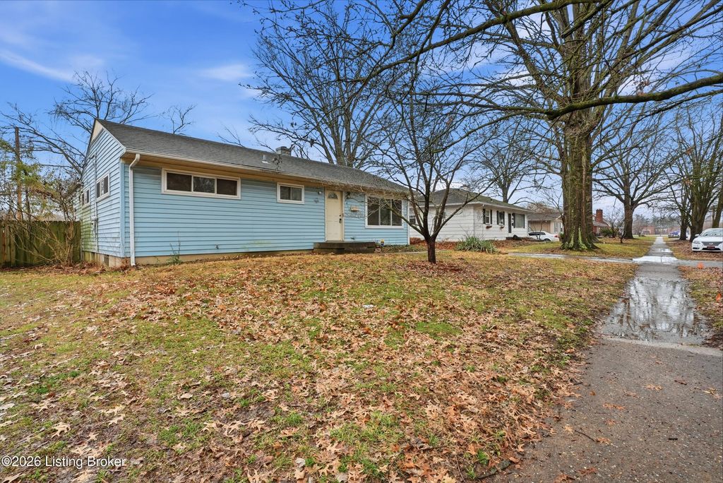 Photo of 2813 Rio Rita Ave, Louisville, KY 40220 (MLS # 1710530)