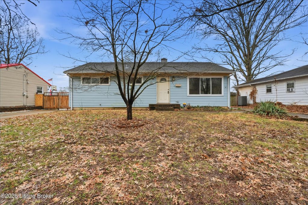 Photo of 2813 Rio Rita Ave, Louisville, KY 40220 (MLS # 1710530)