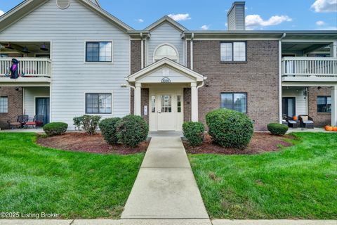 Photo of 8500 Ambrosse Ln #207, Louisville, KY 40299 (MLS # 1700845) Photo of 8500 Ambrosse Ln #207, Louisville, KY 40299 (MLS # 1700845)