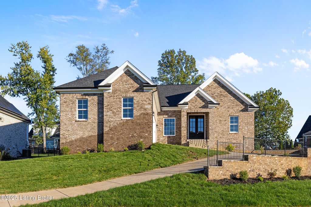 Photo of 1630 Harmony Pointe Cir, Prospect, KY 40059 (MLS # 1700461)