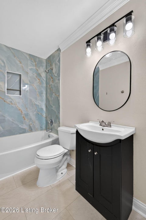Tiny photo for 2424 Weber Ln, Louisville, KY 40216 (MLS # 1730985)