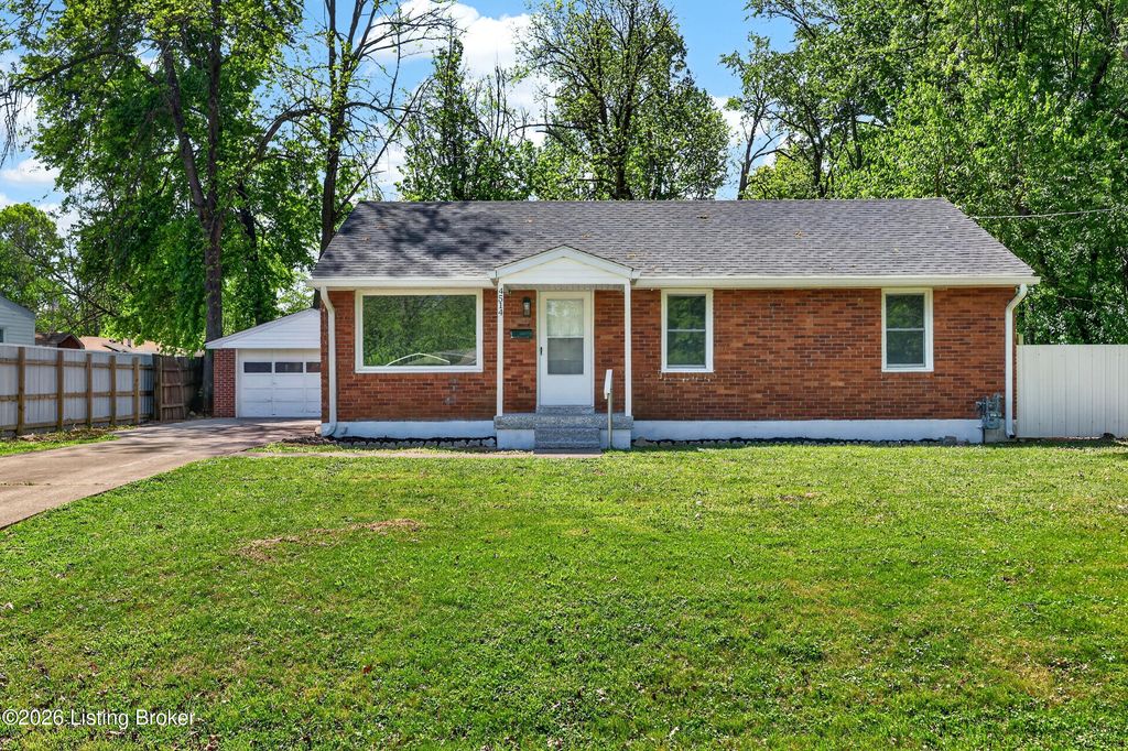 Photo of 4514 Gordon Rd, Louisville, KY 40219 (MLS # 1714964)