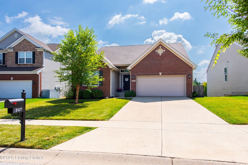 Photo of 307 Brookfield View Dr, Louisville, KY 40245 (MLS # 1723777)