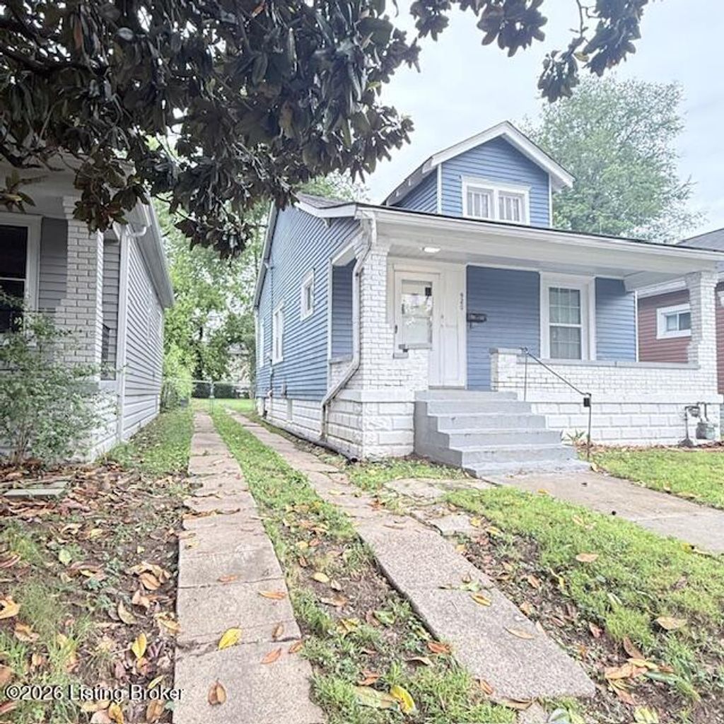 Photo of 820 S 42nd St, Louisville, KY 40211 (MLS # 1716507)