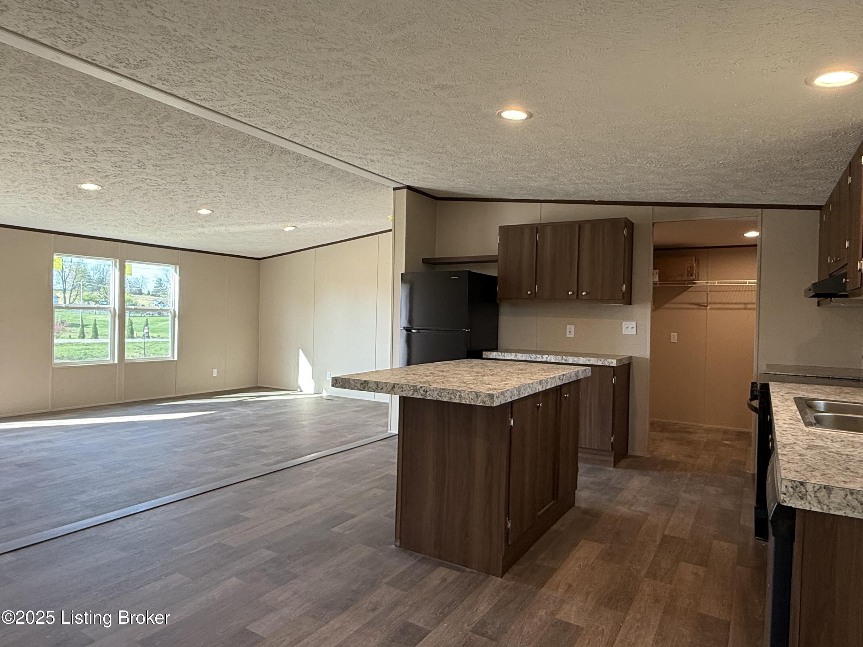 70 Double Ct, Vine Grove, Kentucky image 13