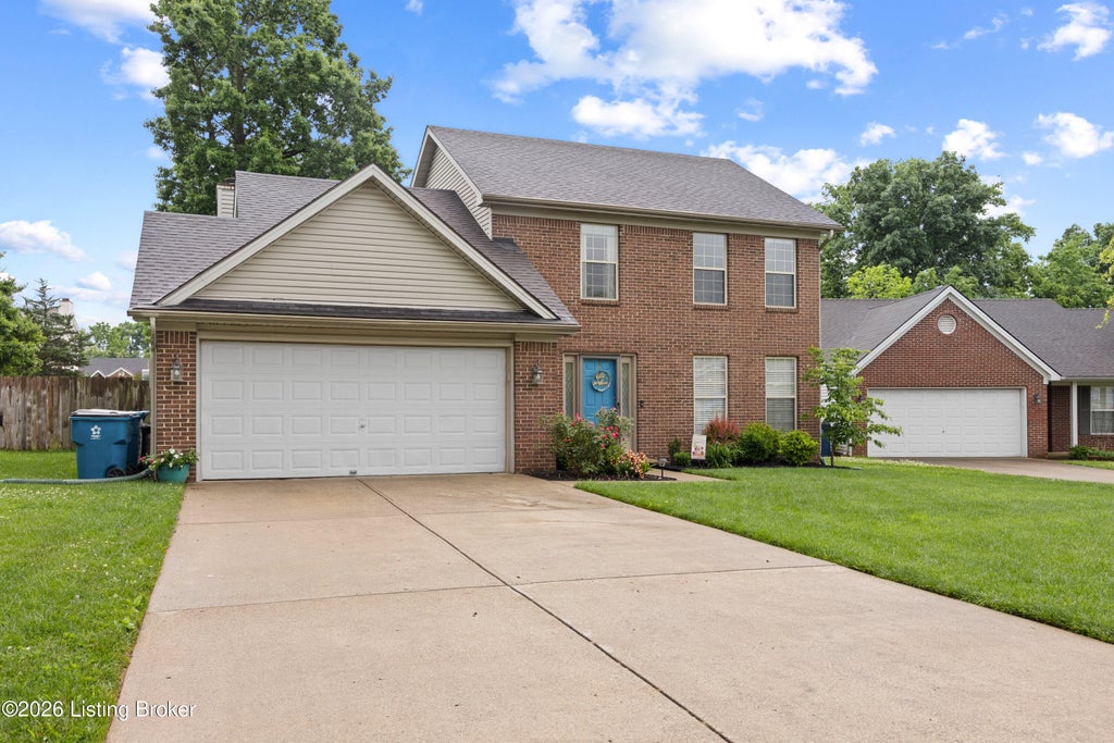 Photo of 10808 Silvermoon Ct, Louisville, KY 40241 (MLS # 1720269)