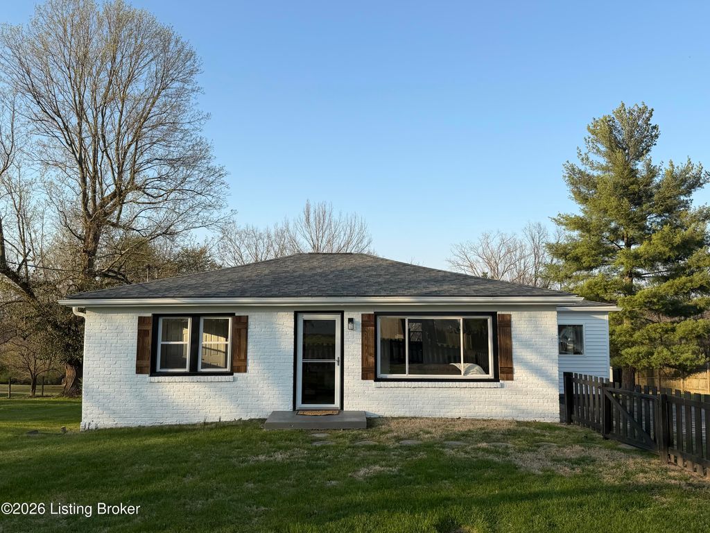 Photo of 1201 Dawkins School Rd, La Grange, KY 40031 (MLS # 1712684)
