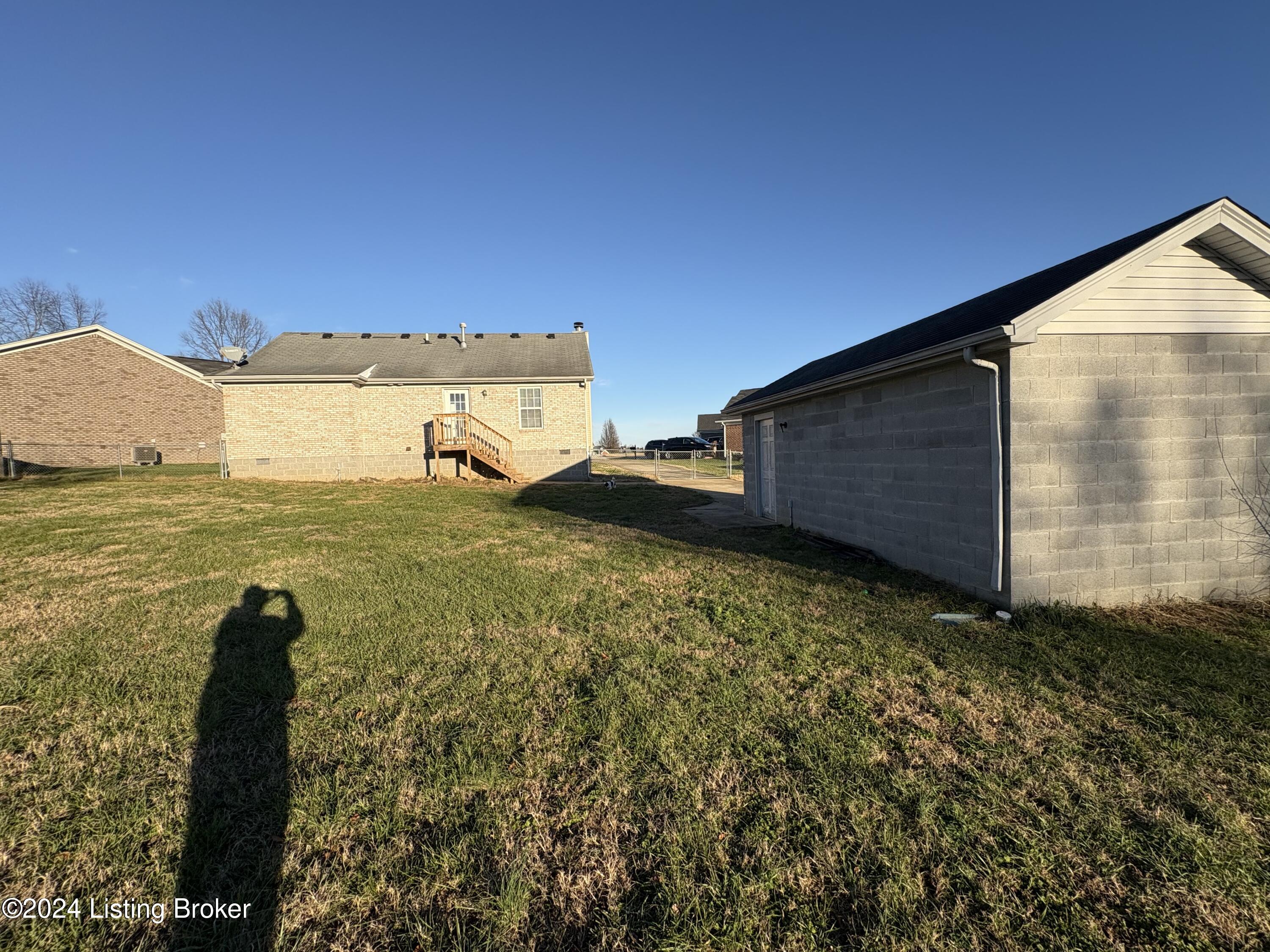 8700 Temperate Ct, Louisville, Kentucky image 23